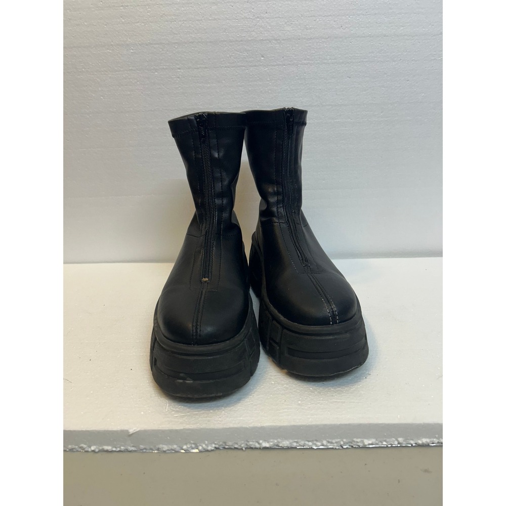 Made in Italy Black Front Zip Chunky Platform Lug Sole Ankle Boots Size 38 5